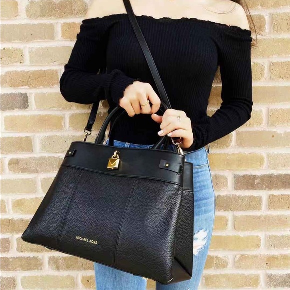 Michael Kors Handbags - Gaby’sBags⭐️NWT Michael Kors Satchel & Crossbody